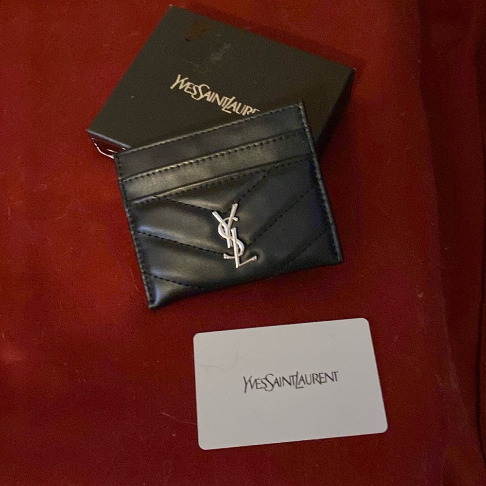 Black leather credit card holder silver hardware